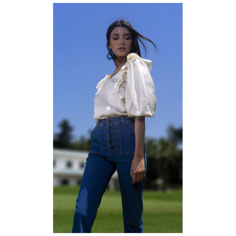 Blouse blanc cassé en coton, parfaite pour l'été