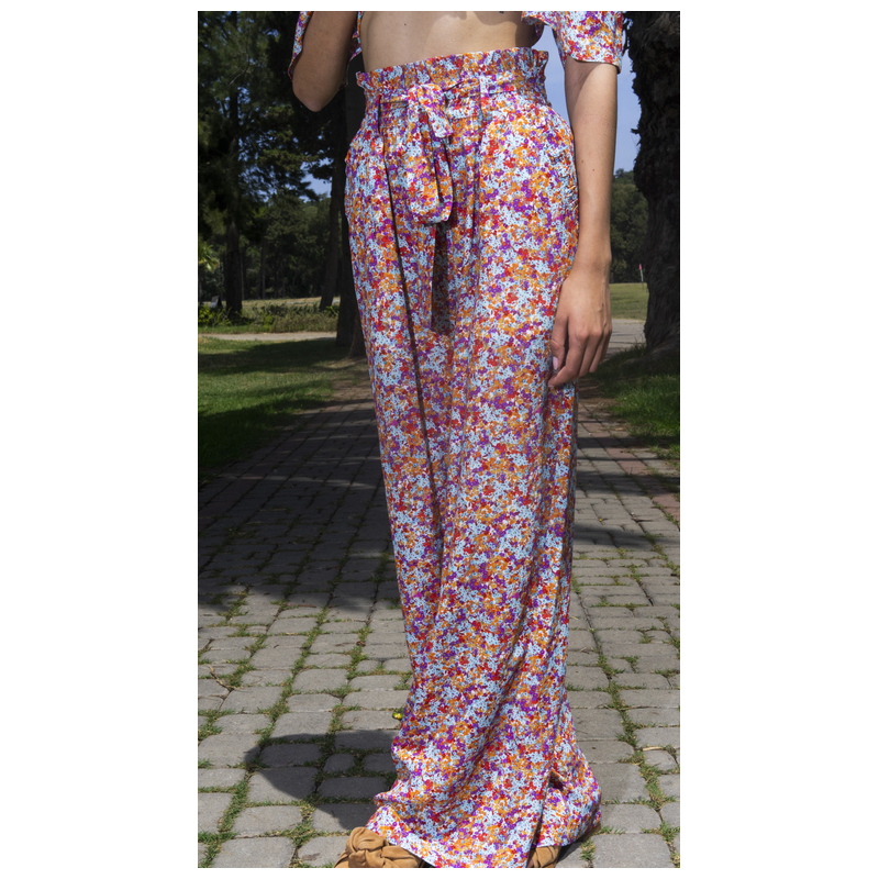 Pantalon multicolore, pour un look original et festif.