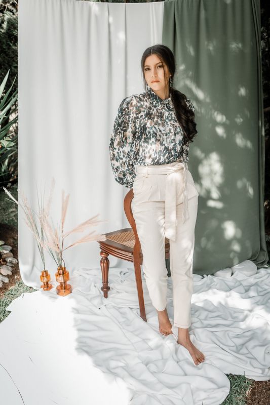 Jean blanc pour femme : Un choix de style élégant et frais.