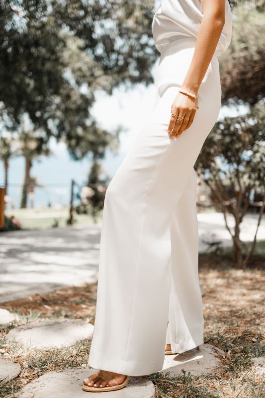 Un pantalon long à la mode pour femmes, une allure sophistiquée.