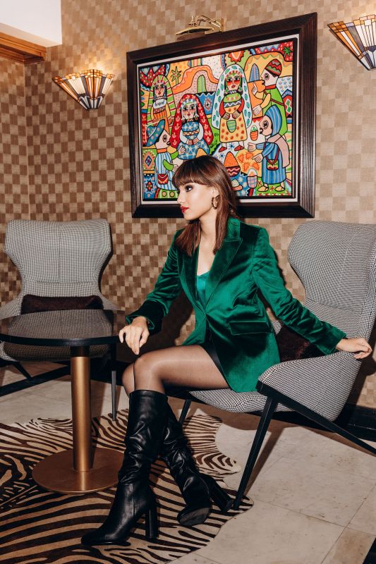 Veste Emerald en vert - Fusion de style et couleur - Back in Style ANAE MOROCCO