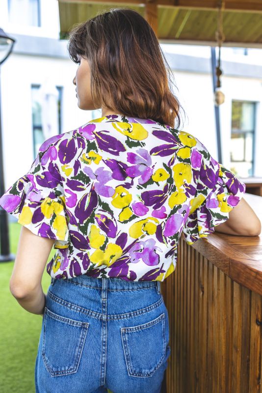Élégance florale, blouse MILLY, mélange de violet et jaune - ANAE MOROCCO.
