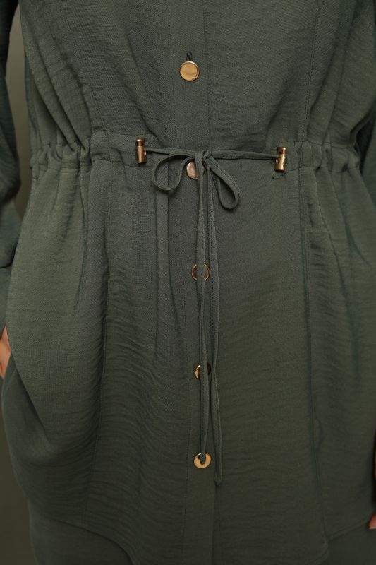 Détails et qualité du tissu de la Chemise Nikita kaki pour femmes - Collection Natural 23.