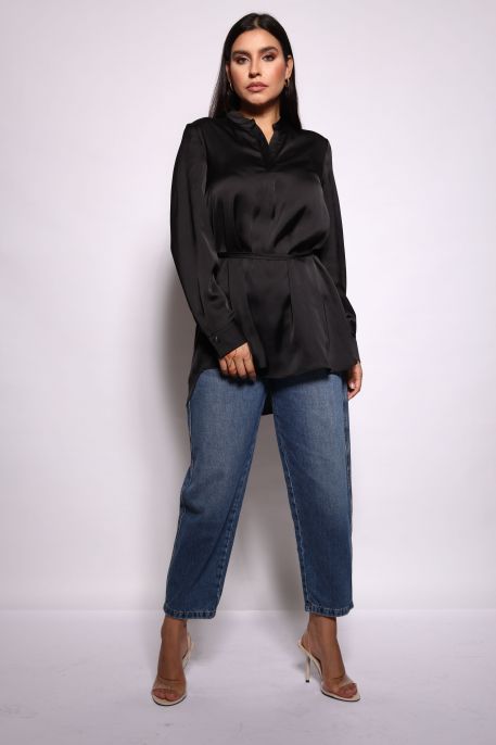 Chemise noire pour femme : Un style classique et élégant