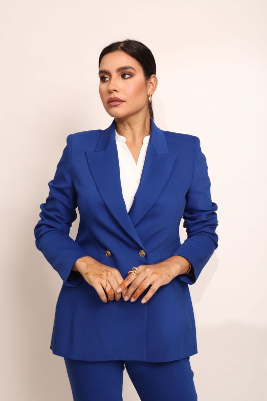 Veste Weston bleue de la collection Natural 23, devant, synonyme de sophistication.
