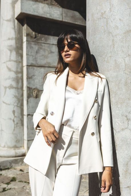 VESTE ERWIN pour femme de la collection Checks en blanc, avec double boutonnage, pour un look chic et sophistiqué.